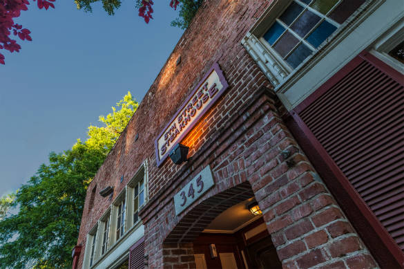 5th Street Steakhouse exterior